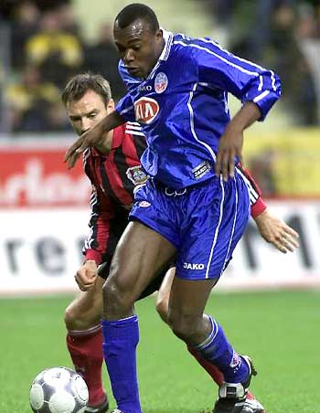 在一场扣人 在一场扣人