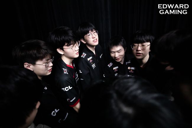 的正面对话 的正面对话