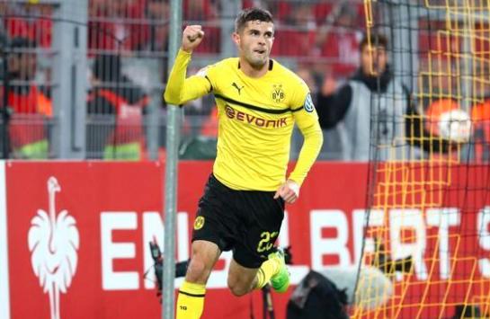 的一个军事 的一个军事