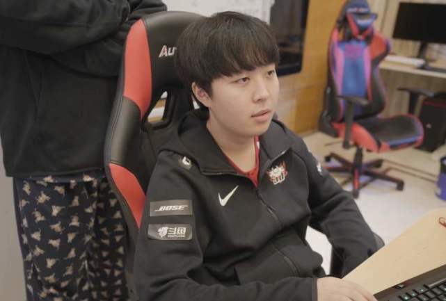 让轮换阵容 让轮换阵容