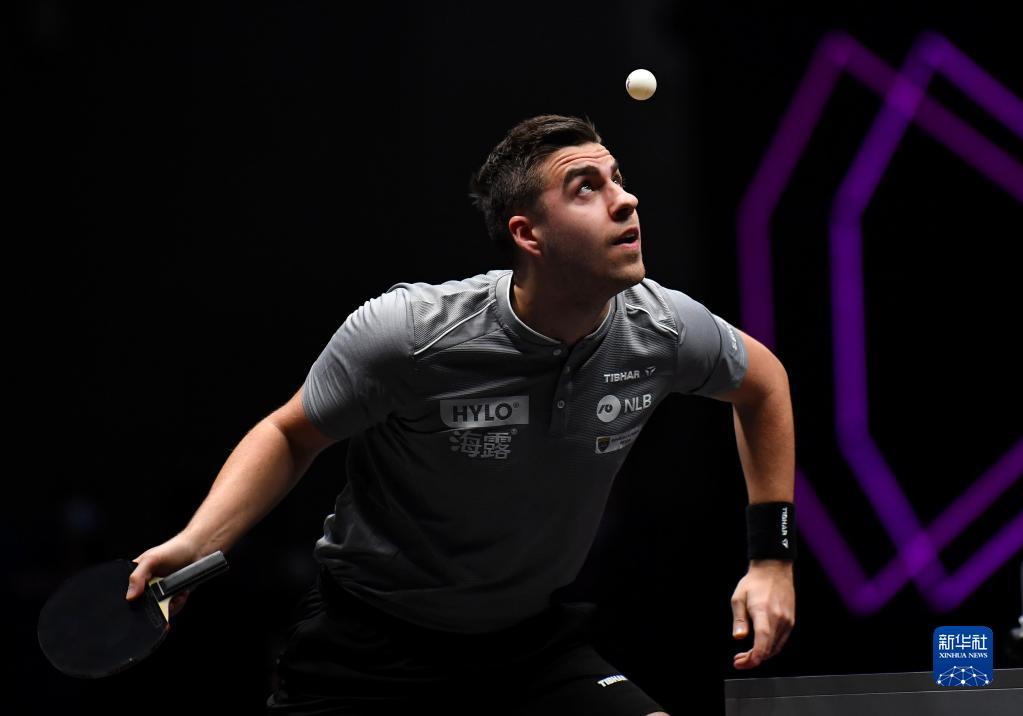 以明显优势 以明显优势